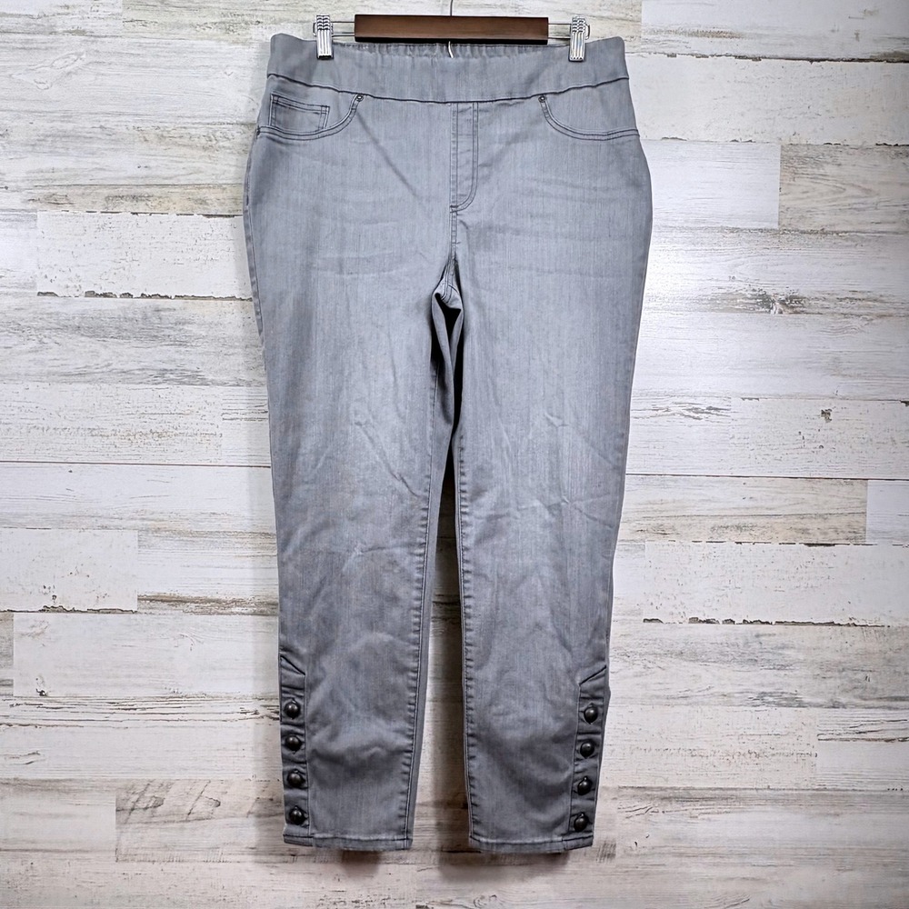 Chicos Gray Pull On Jegging Ankle Jeans Button Hem Detail Size 2R US 12R Casual
